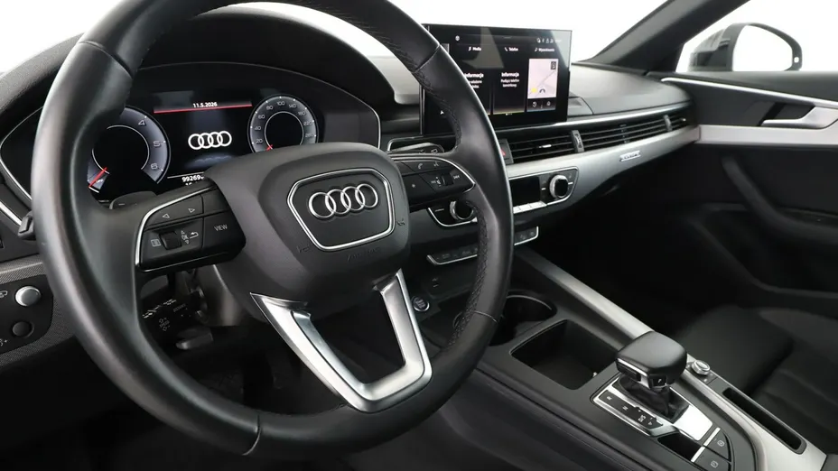 AUDI A4 -