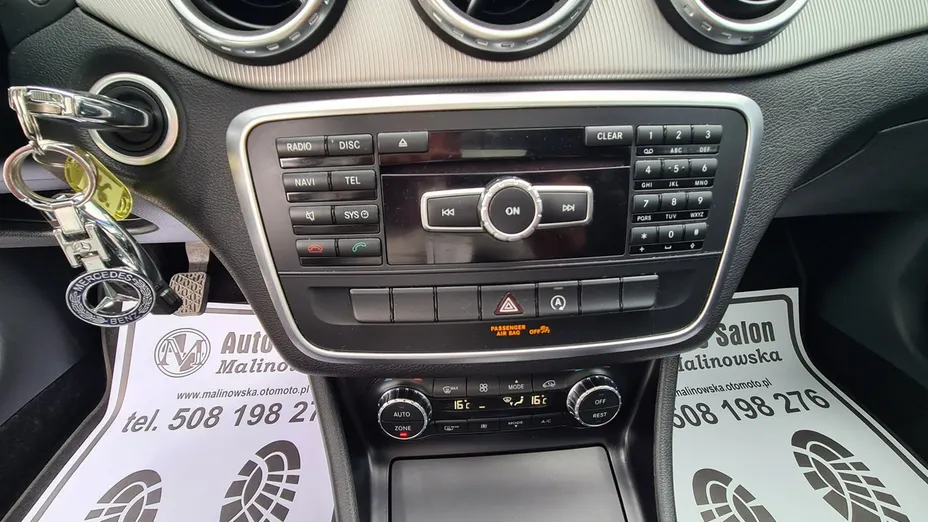MERCEDES-BENZ GLA -