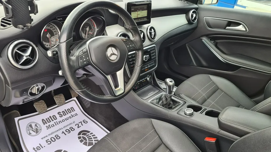 MERCEDES-BENZ GLA -