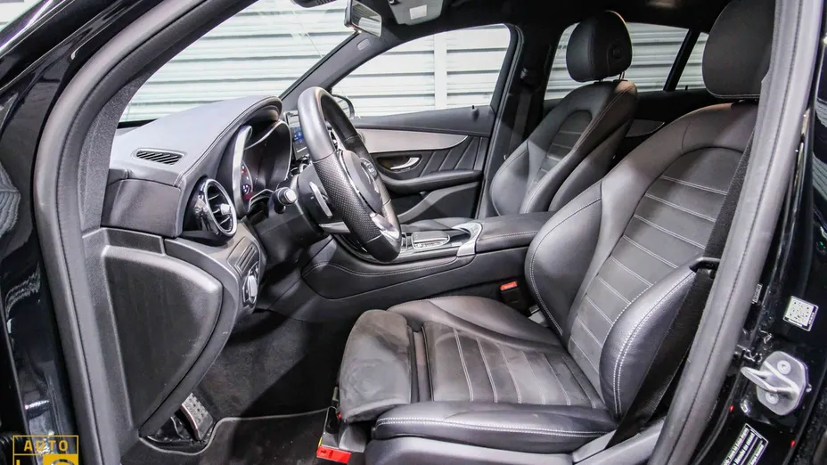 MERCEDES-BENZ GLC -