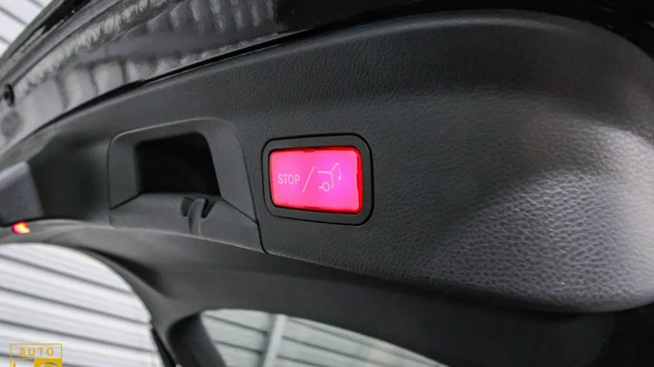 MERCEDES-BENZ GLC -