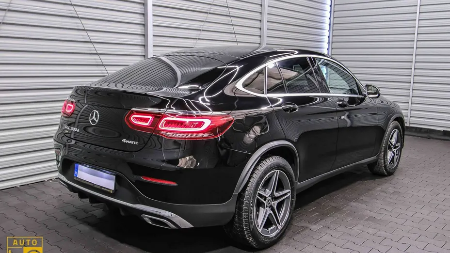 MERCEDES-BENZ GLC -
