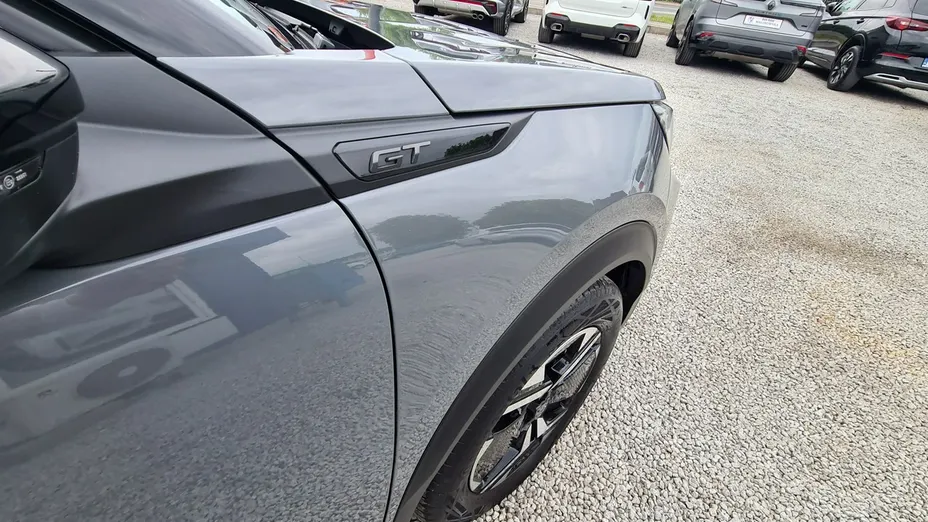 PEUGEOT 2008 -