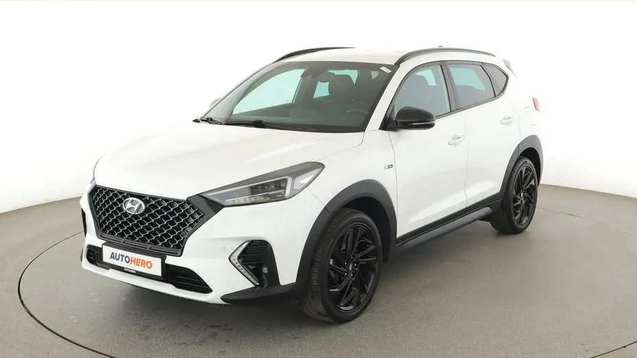 HYUNDAI Tucson -