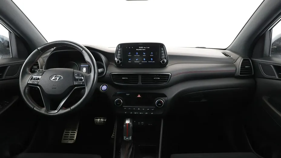 HYUNDAI Tucson -