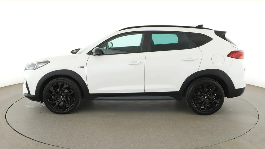 HYUNDAI Tucson -