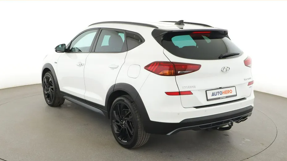 HYUNDAI Tucson -