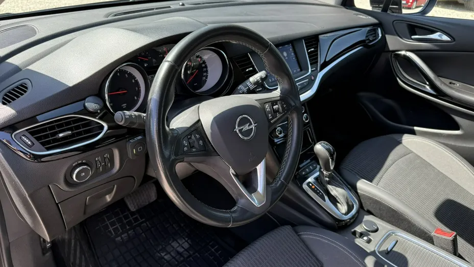 OPEL Astra -
