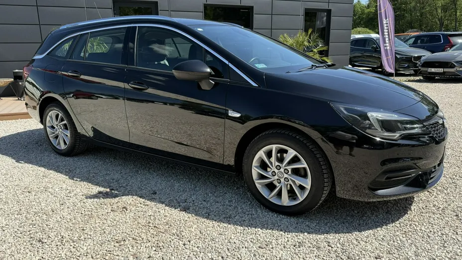 OPEL Astra -