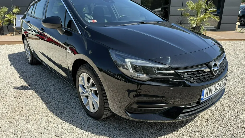OPEL Astra -