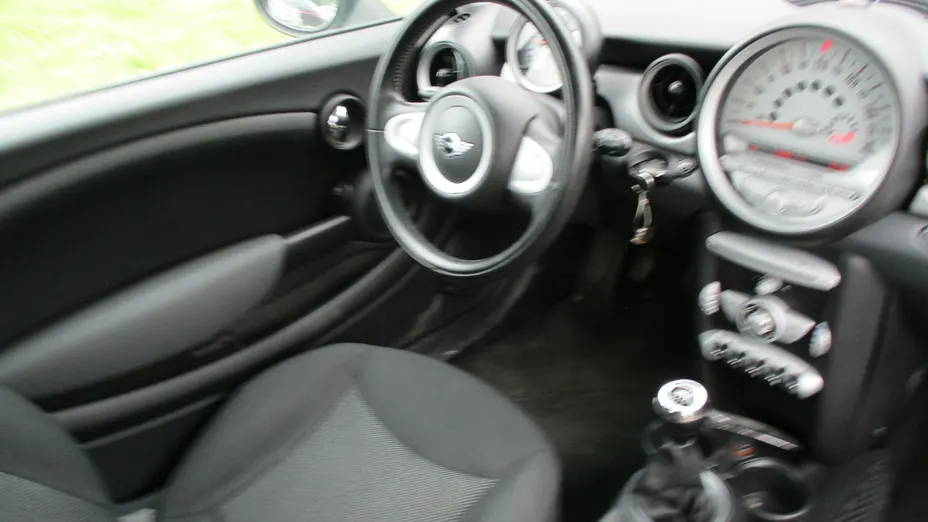 MINI One -