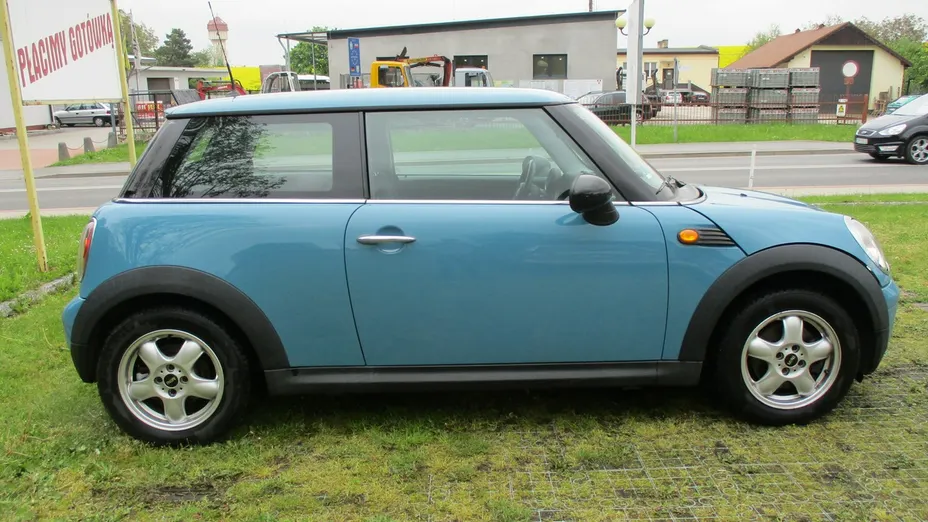 MINI One -