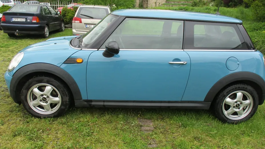 MINI One -