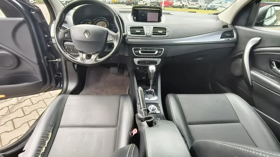 RENAULT Megane -
