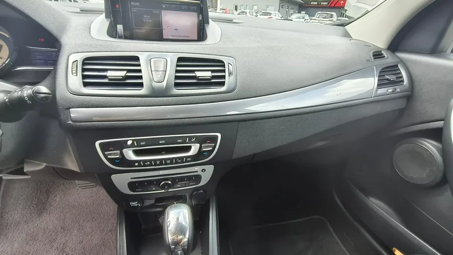RENAULT Megane -
