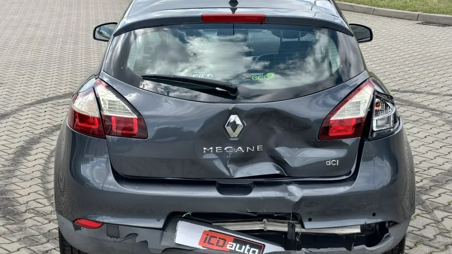 RENAULT Megane -