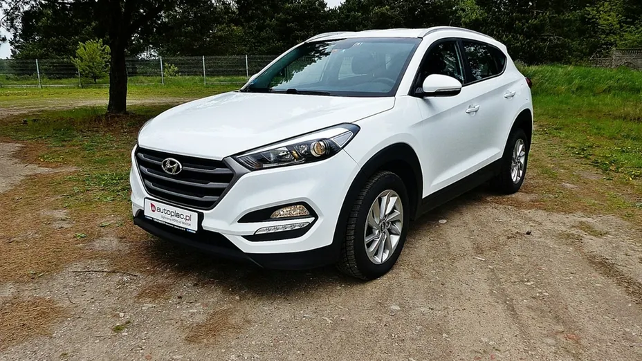 HYUNDAI Tucson -