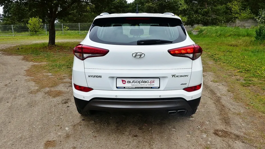 HYUNDAI Tucson -