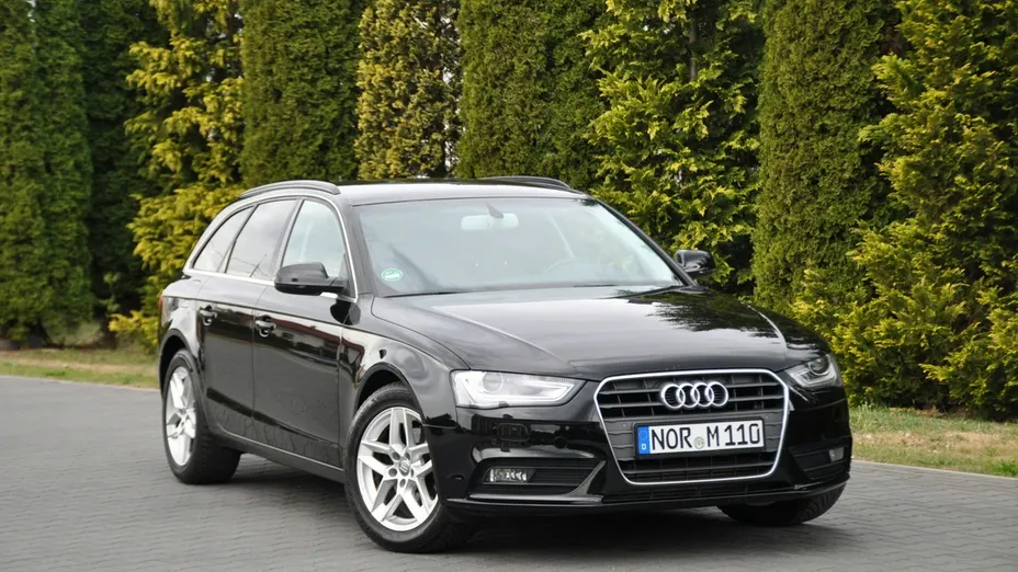 AUDI A4 -