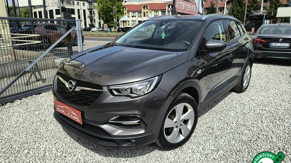 OPEL Grandland X -