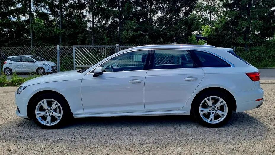 AUDI A4 Avant -