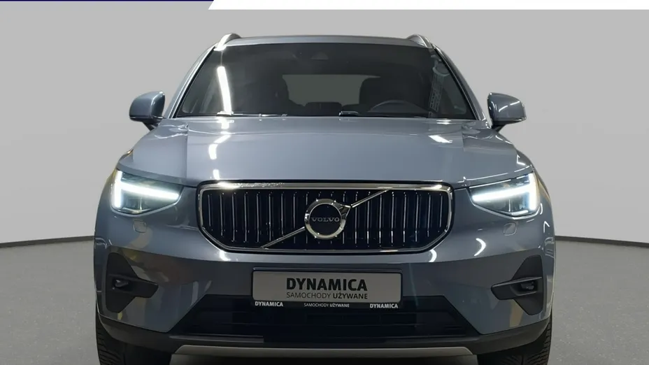 VOLVO XC40 -