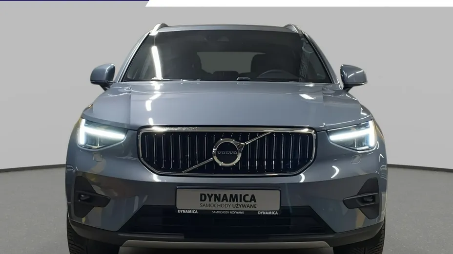 VOLVO XC40 -