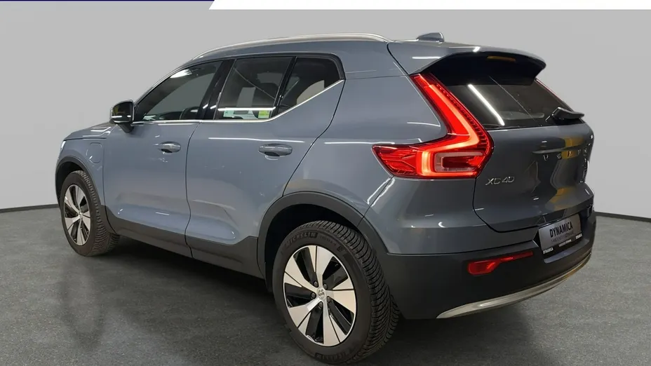 VOLVO XC40 -