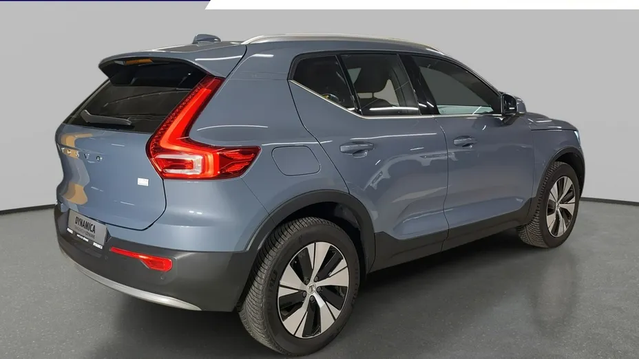 VOLVO XC40 -