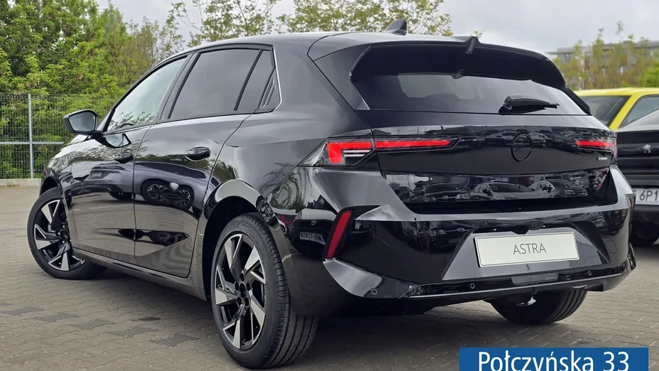 OPEL Astra -