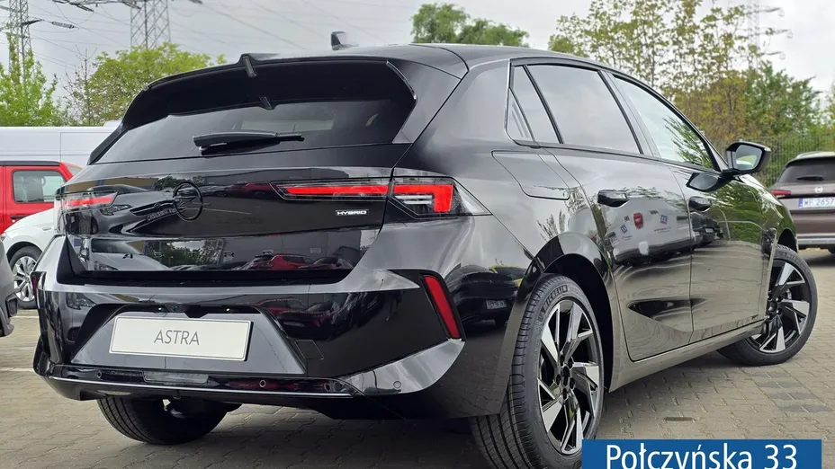 OPEL Astra -