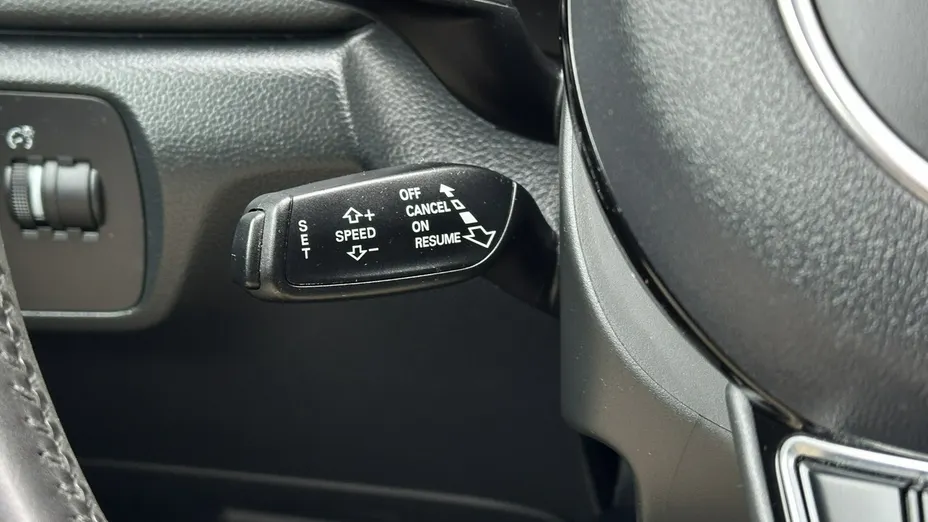 AUDI Q3 -