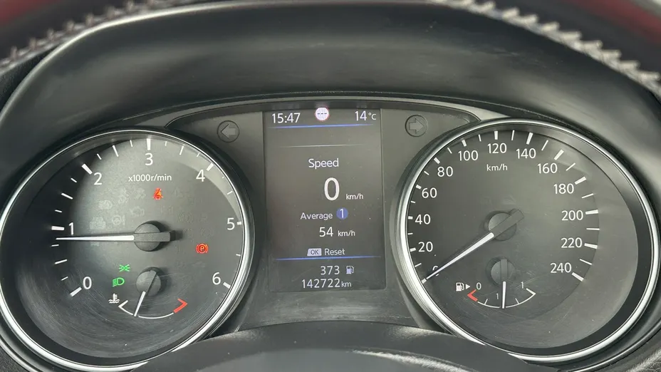NISSAN Qashqai -