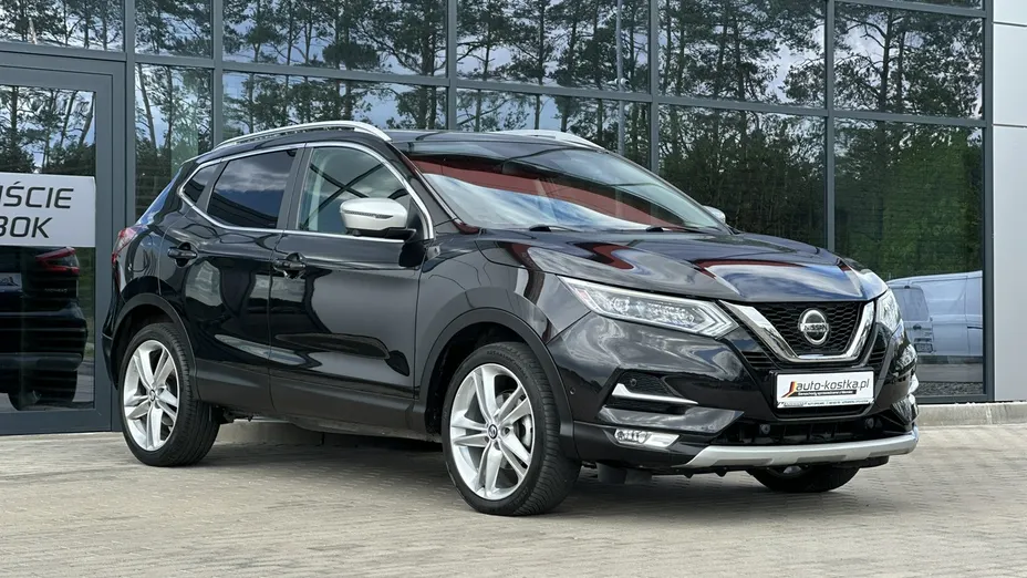NISSAN Qashqai -