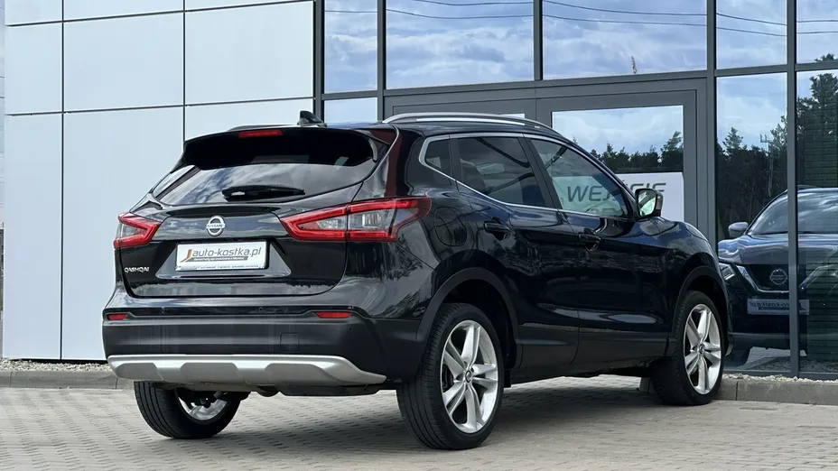 NISSAN Qashqai -