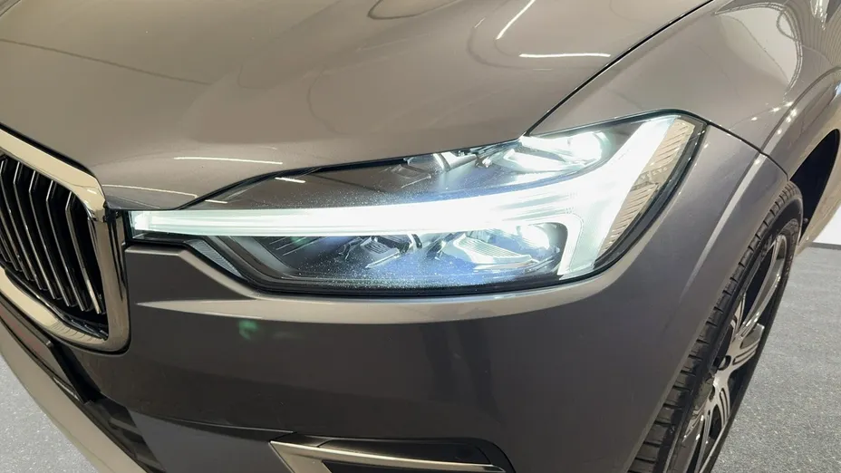 VOLVO XC60 -