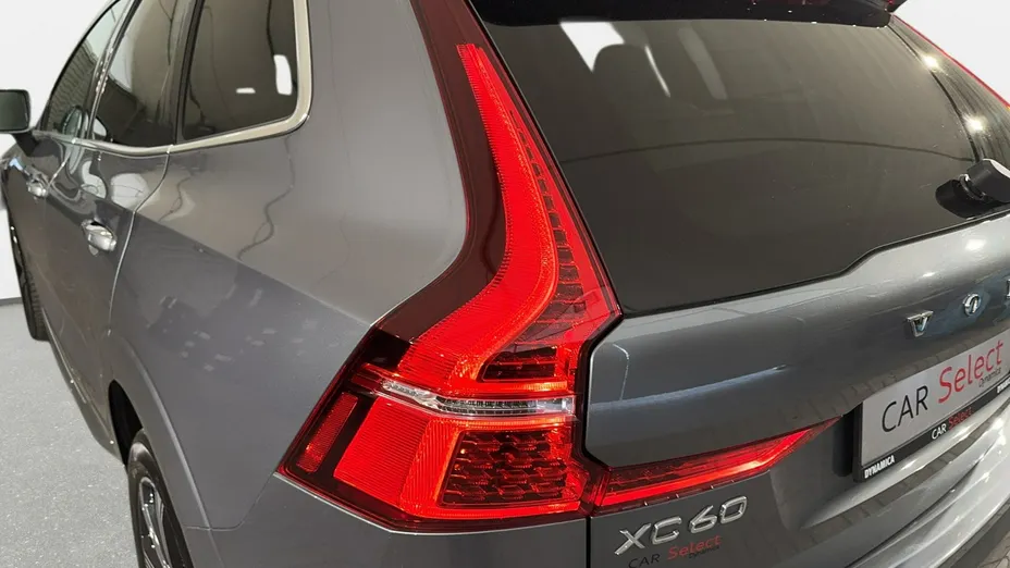 VOLVO XC60 -