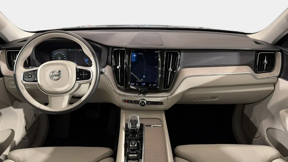 VOLVO XC60 -