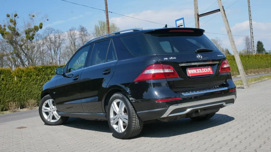 MERCEDES-BENZ ML -