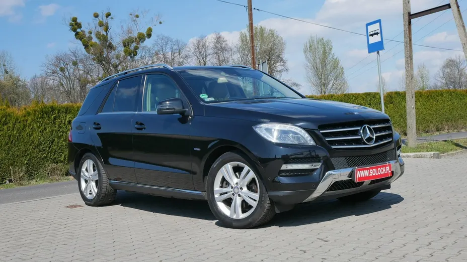 MERCEDES-BENZ ML -