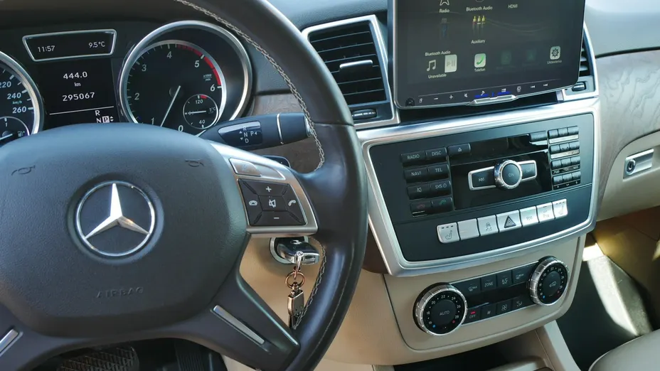 MERCEDES-BENZ ML -