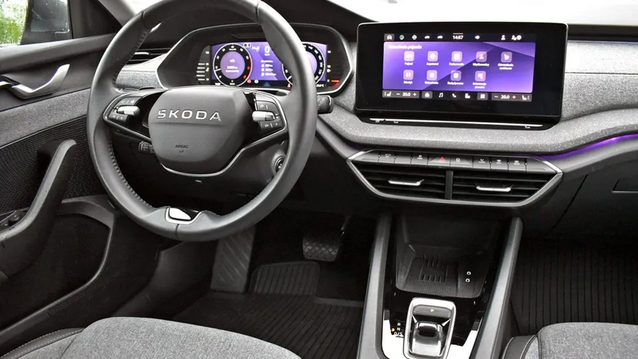 SKODA Octavia -