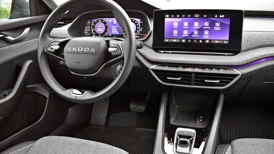 SKODA Octavia -