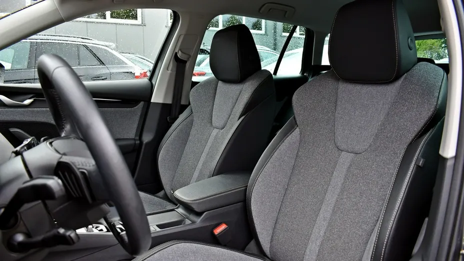 SKODA Octavia -