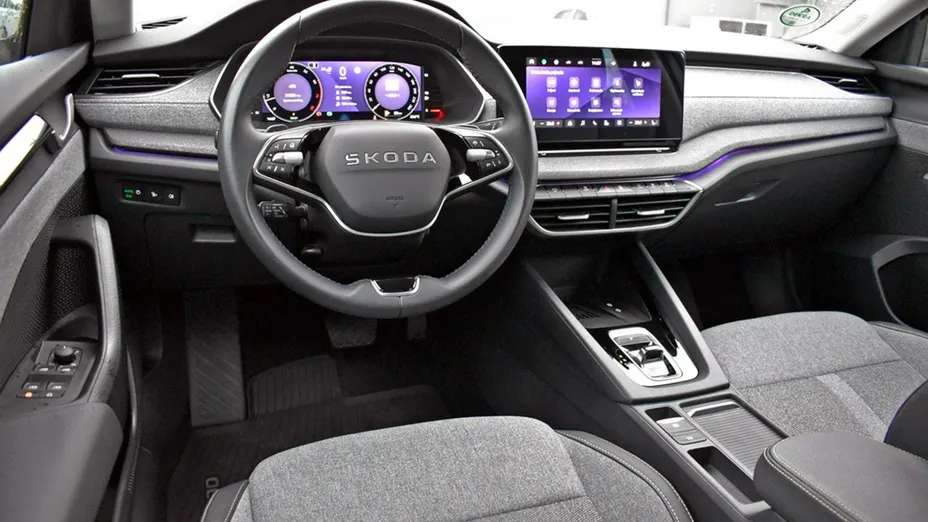 SKODA Octavia -