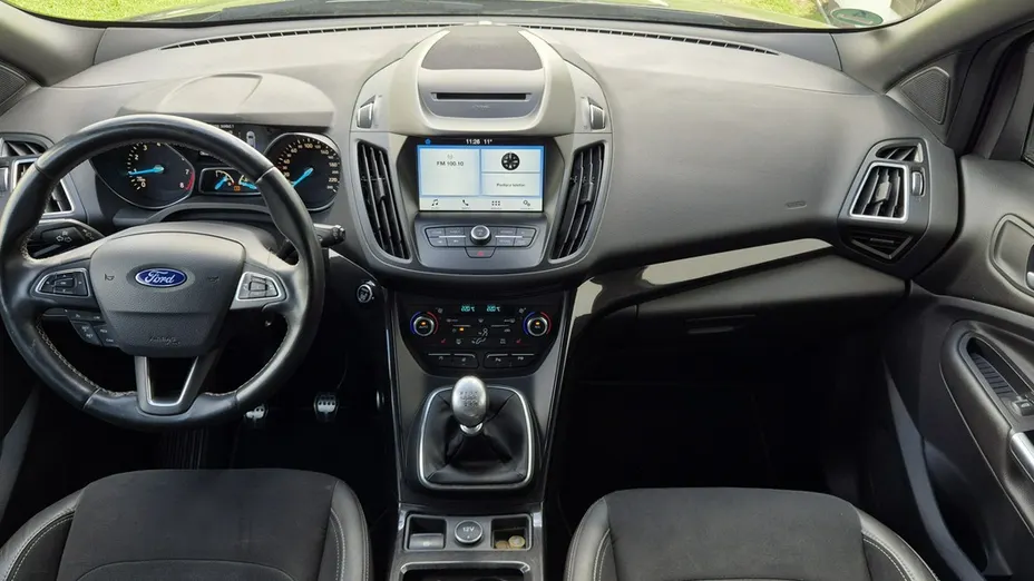 FORD Kuga -
