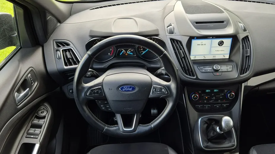 FORD Kuga -