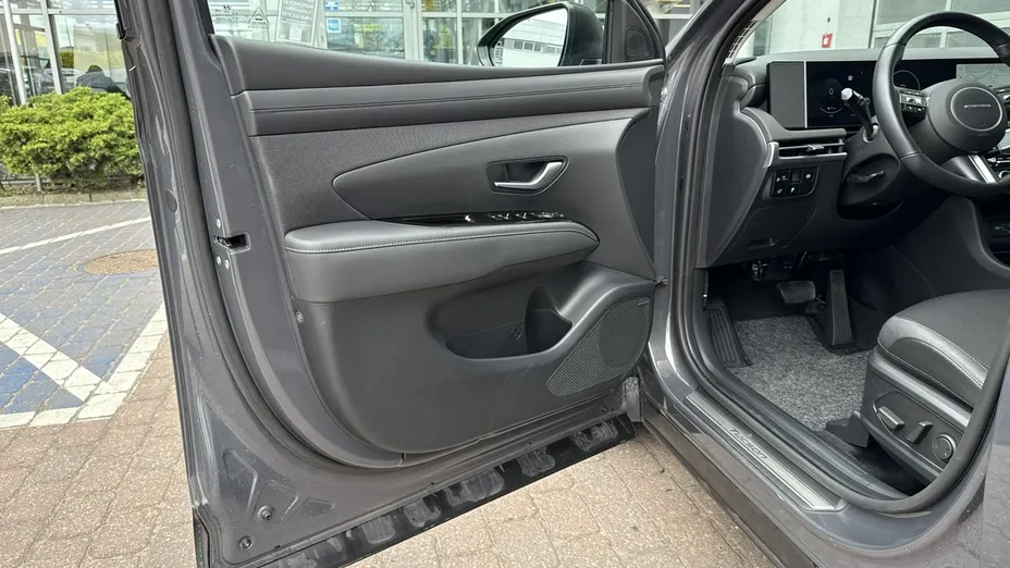 HYUNDAI Tucson -