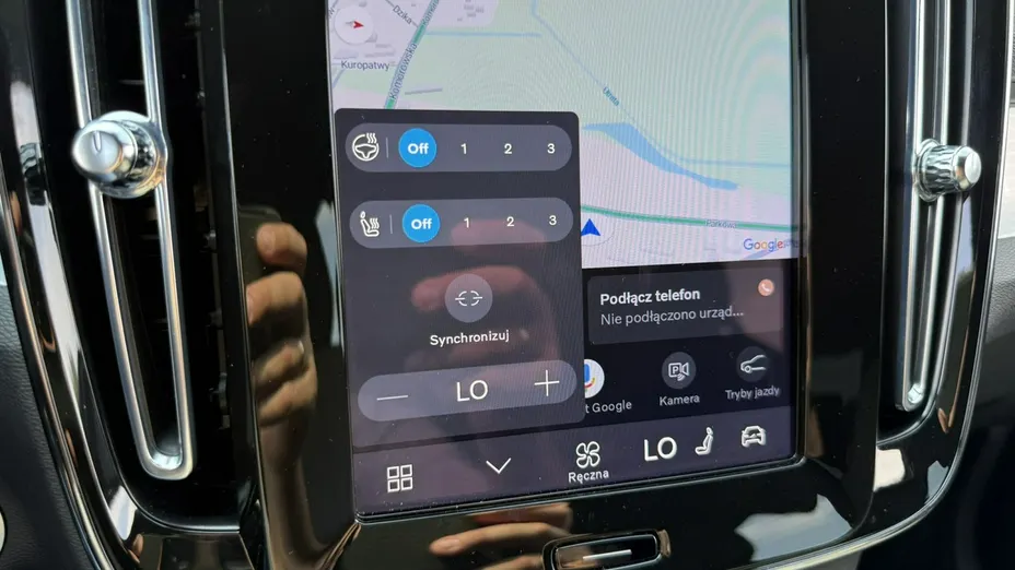 VOLVO XC40 -