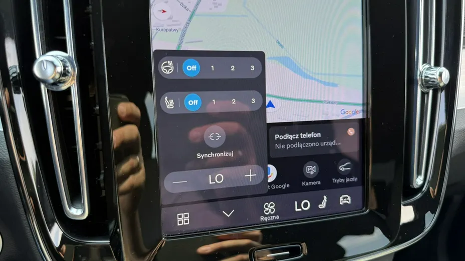 VOLVO XC40 -
